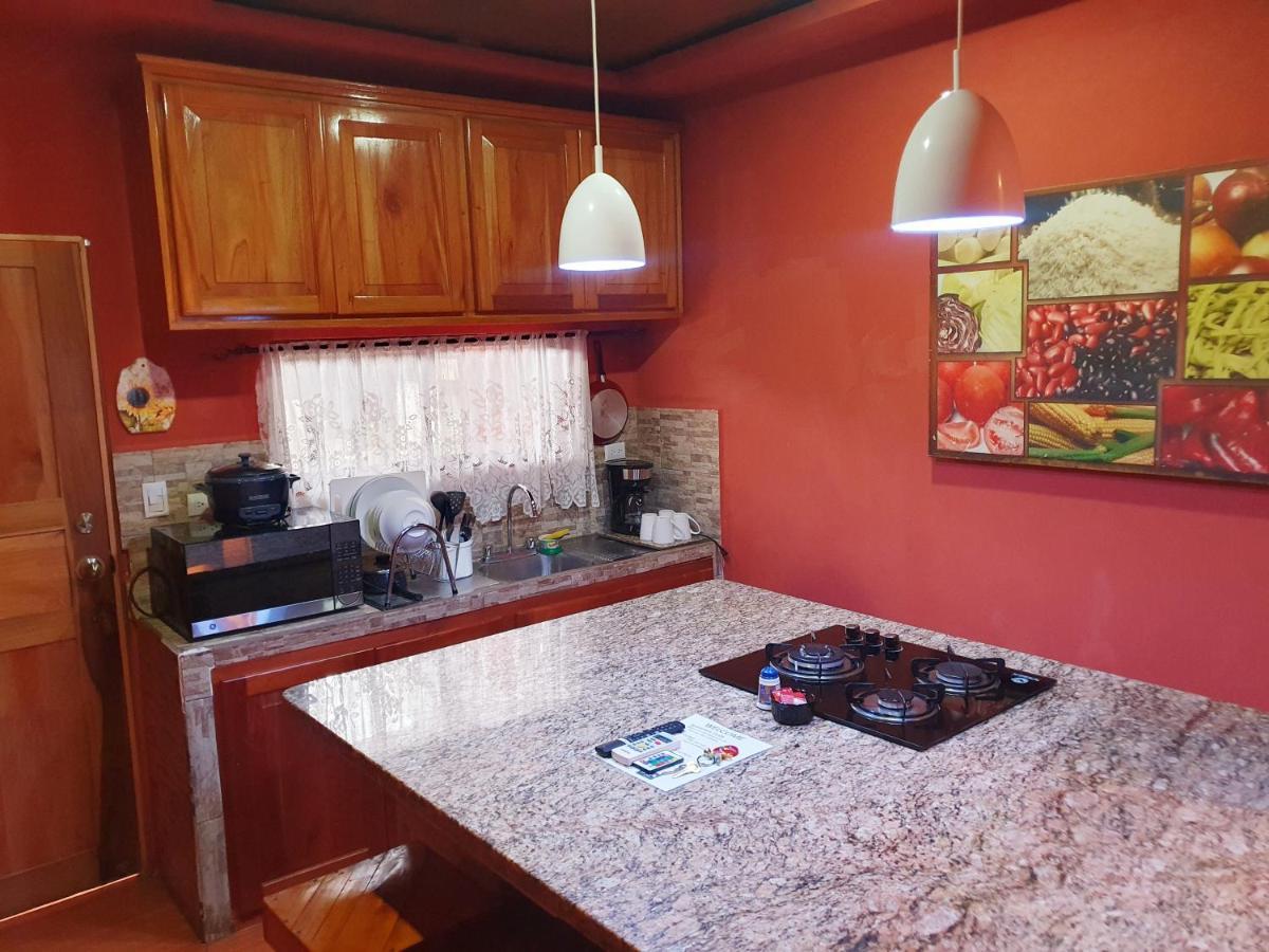 Crc Apartment Near Airport 5Min No Parking Río Segundo Εξωτερικό φωτογραφία